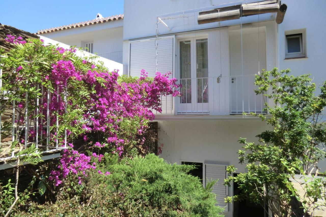 Casa Flora - Cadaques Villa Bagian luar foto